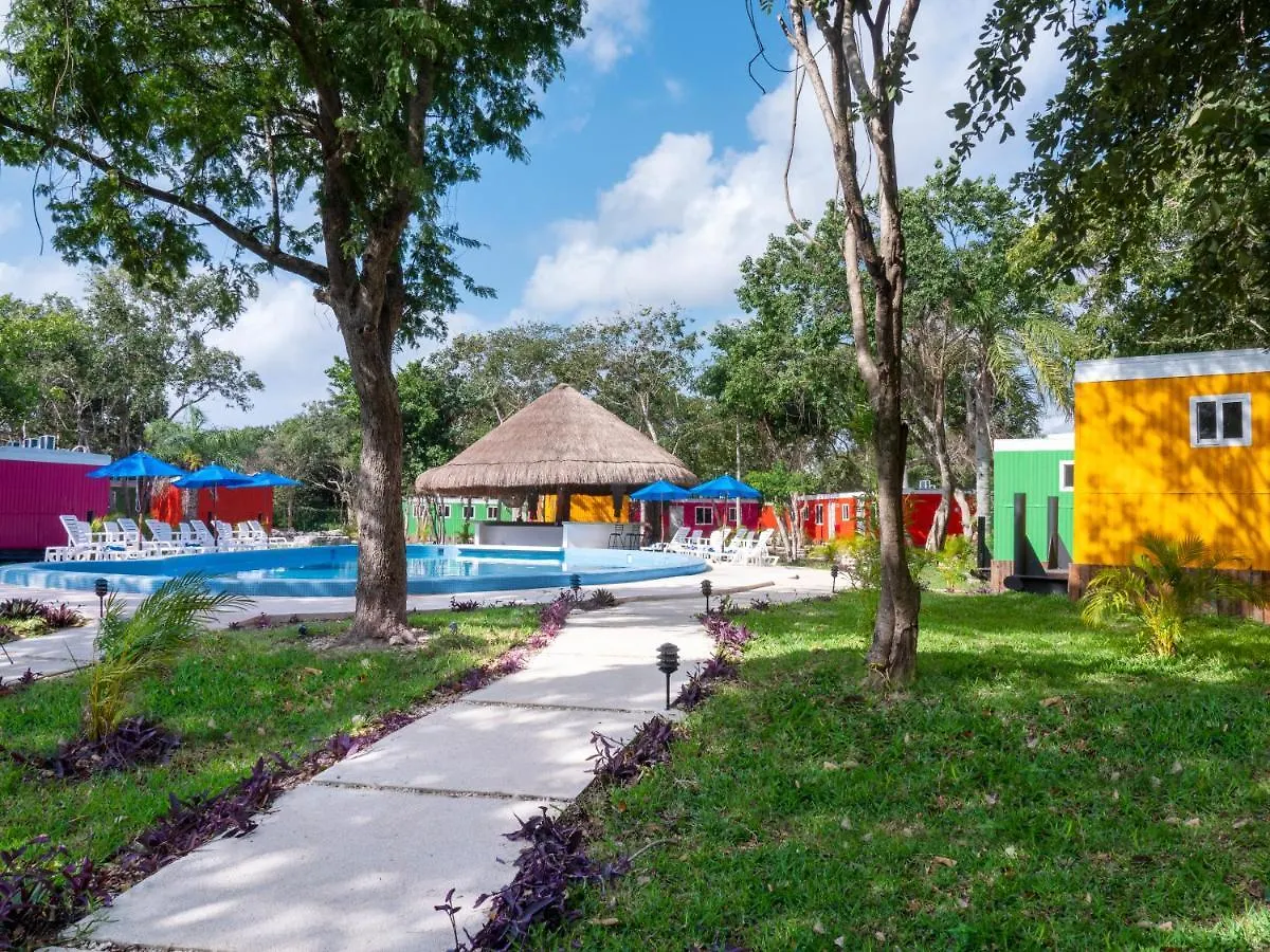 Hostal Colorbox Beds And Rooms Tulum México