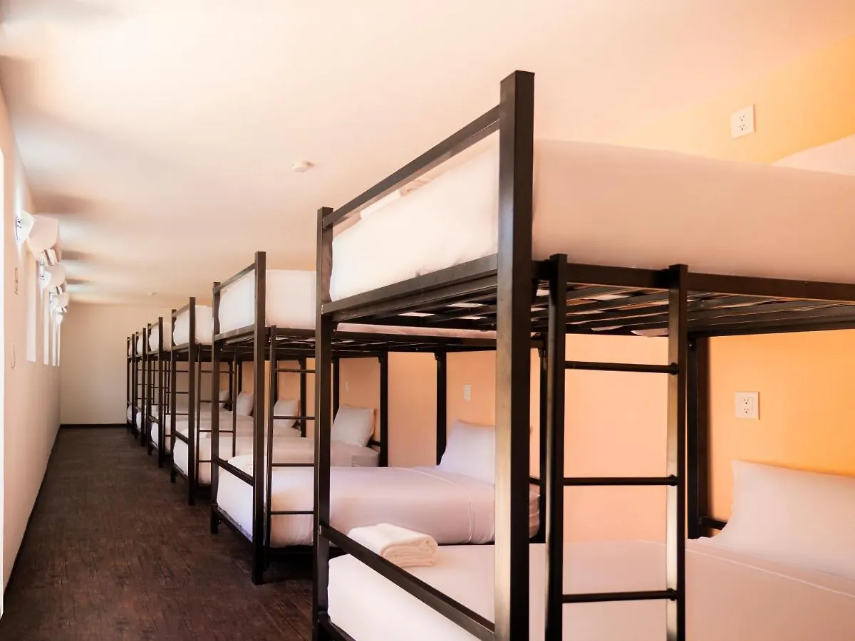 Colorbox Beds And Rooms Tulum 0*,  México