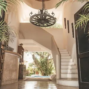 Boutique 06 (adults Only) Hotel